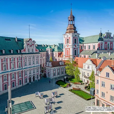Flowers Point Apartment Poznan