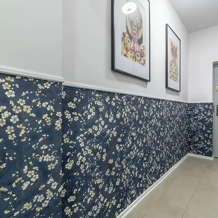 Flowers Point Apartment *
